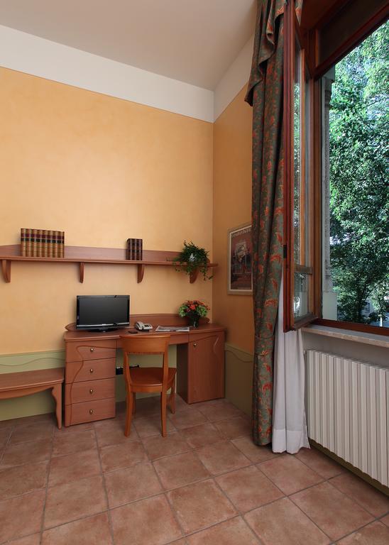 Residence Liberty Parma Luaran gambar