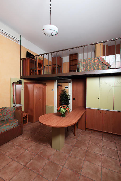 Residence Liberty Parma Luaran gambar