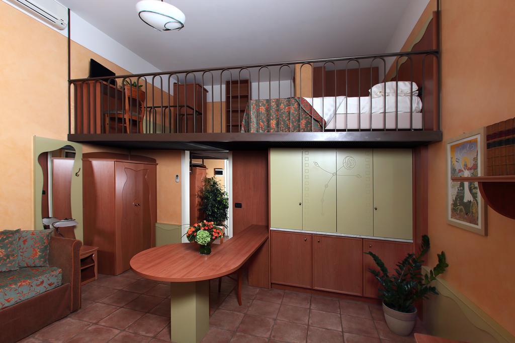 Residence Liberty Parma Luaran gambar