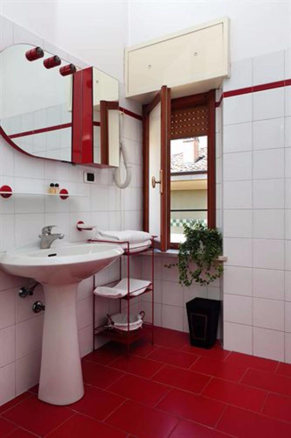 Residence Liberty Parma Luaran gambar