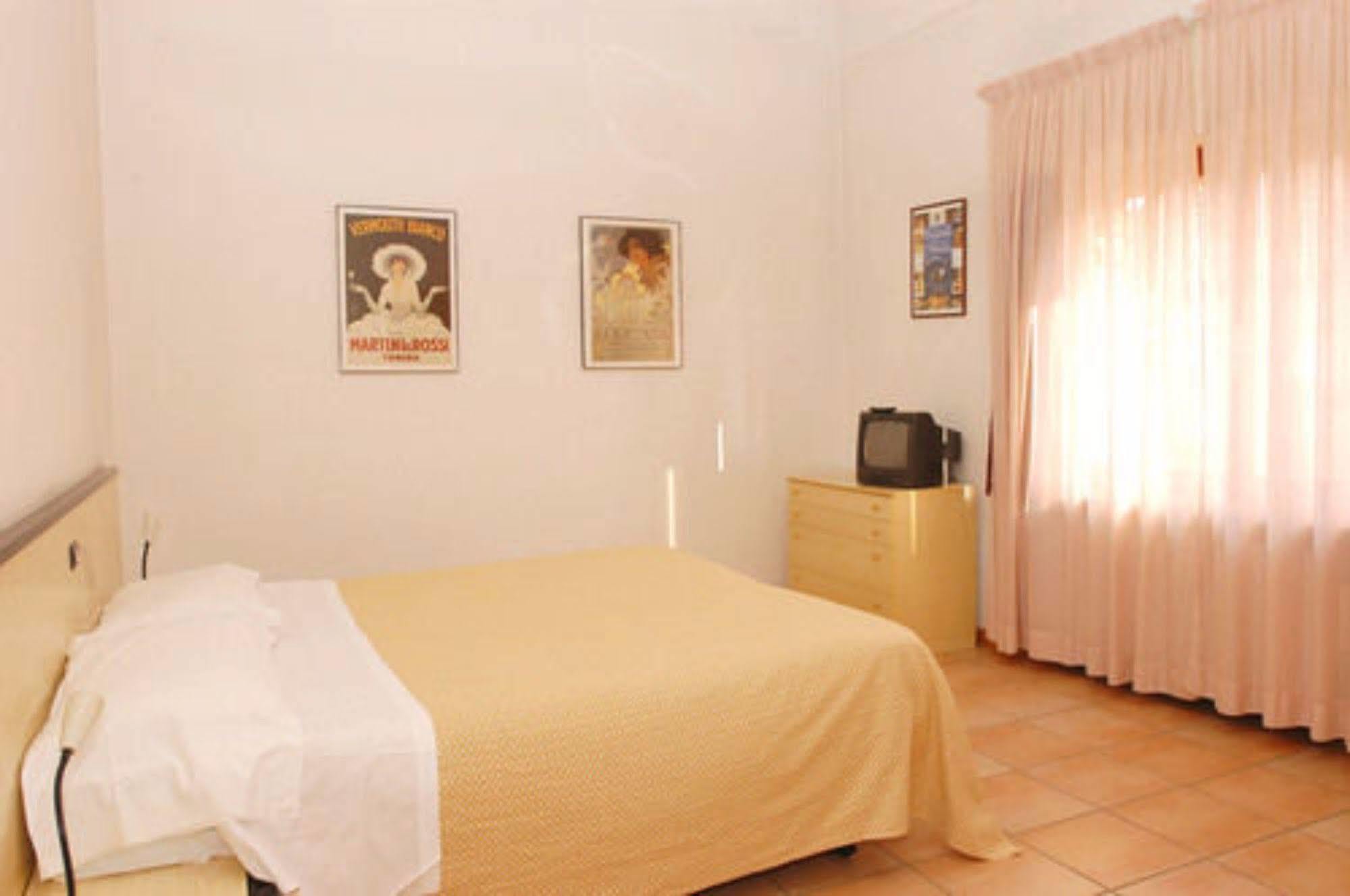Residence Liberty Parma Luaran gambar