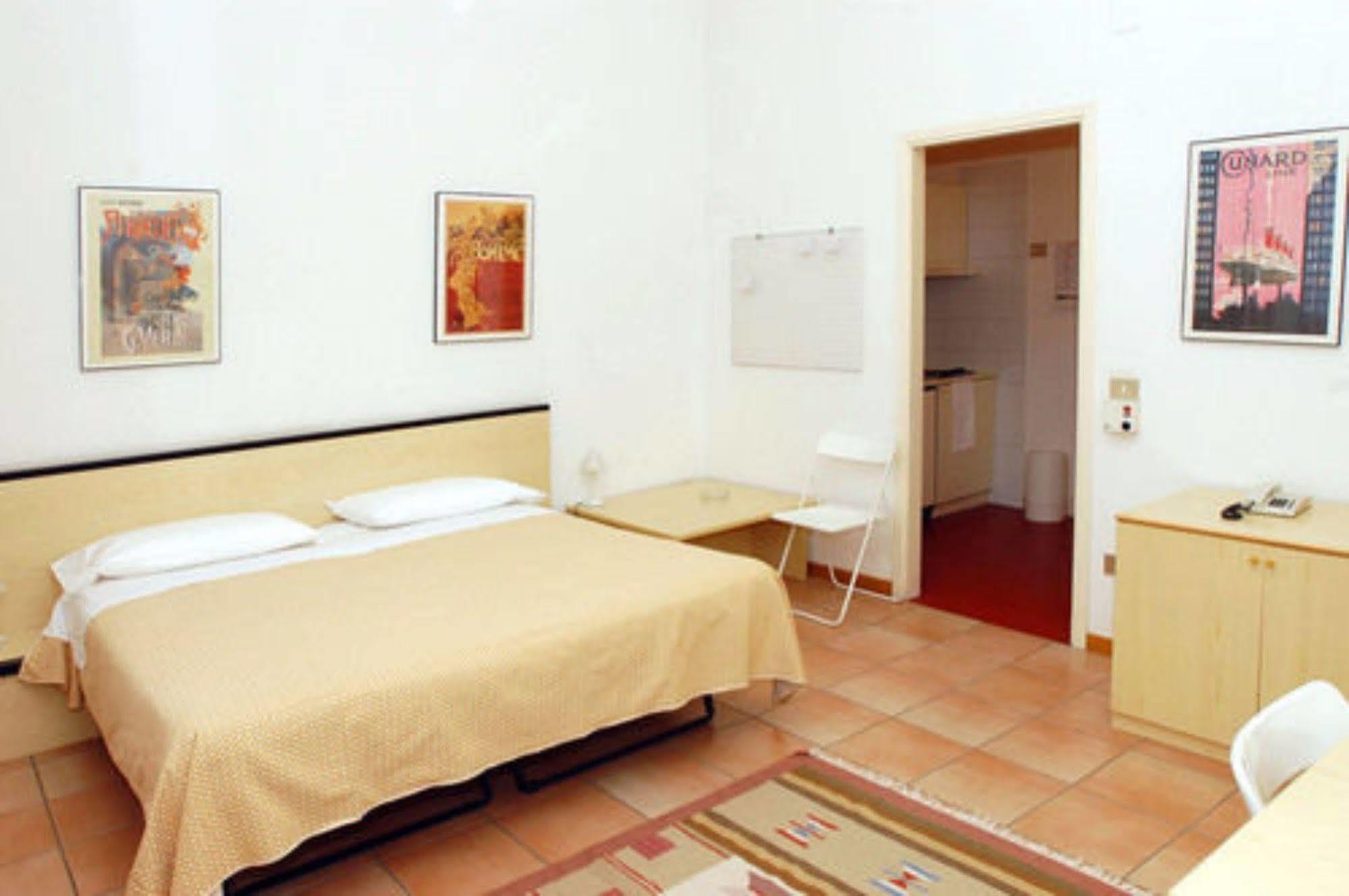 Residence Liberty Parma Luaran gambar