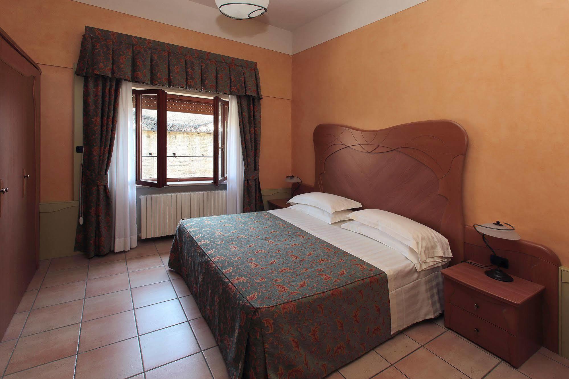 Residence Liberty Parma Luaran gambar